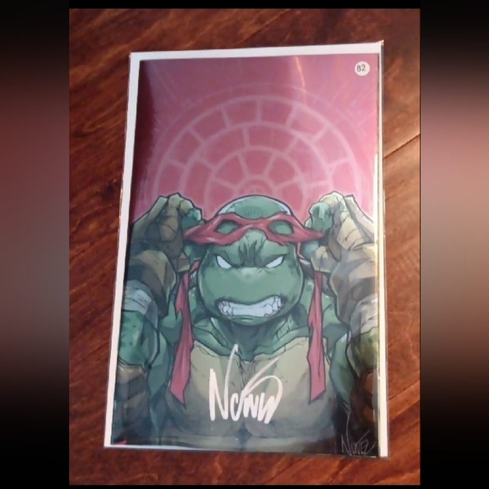 T.M.N.T. #1 SDCC Raphael Foil Vir Variant Eddie Nunez Signed With COA Comic Book
